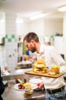 Potrefená husa Na Verandách - restaurace